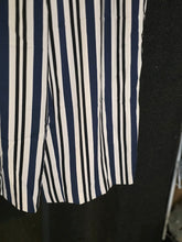 Load image into Gallery viewer, Referee on break pants| by Zara "trf" collection| Size XL