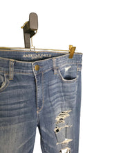 Load image into Gallery viewer, Frosted Shredded Wheat Jeans | by American Eagle| Size 10 NWT