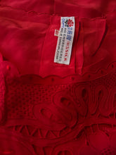 Load image into Gallery viewer, V-8 Silky Peony Blouse | Size 40 NW