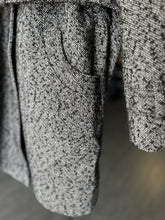Load image into Gallery viewer, Salt N Peppa’s Here| by Espirt-| Size Medium