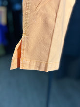 Load image into Gallery viewer, Zero calorie Mango Sherbert Capris| by Woolrich| Size 12
