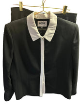 Load image into Gallery viewer, Nun Ya business Sister 2 piece Skirt suit | by Kasper| Size 16P
