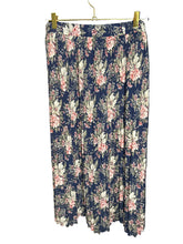 Load image into Gallery viewer, Yes to Molly No to Poly Summer| by Sag Harbor| Size Medium
