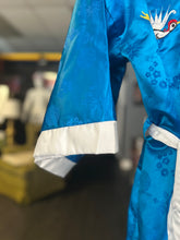Load image into Gallery viewer, I’m Craney Today Kimono | Size Large/ XL
