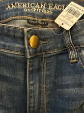 Load image into Gallery viewer, Frosted Shredded Wheat Jeans | by American Eagle| Size 10 NWT
