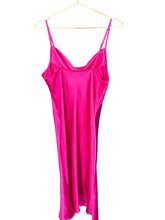 Load image into Gallery viewer, Hot Pinky &amp; the Brain Nighty Dress | by BeBe| Size XL

