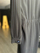 Load image into Gallery viewer, Runway Wednesday| Chetta B (Peter Novielle Sherrie Bloom) | Size 8 Vintage
