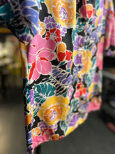 Load image into Gallery viewer, Tropical Thunder Down Under Button down top| by Campus Casuals of California | Size Small
