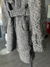 Load image into Gallery viewer, Salt N Peppa’s Here| by Espirt-| Size Medium
