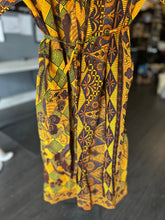 Load image into Gallery viewer, Queen to Be African Wrap dress | One Size
